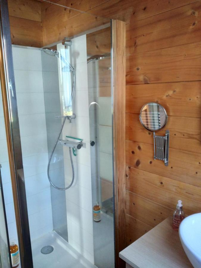 Maison Ecoresponsable Classee 3 Etoiles Avec Son Jardin Clos 栋济 外观 照片